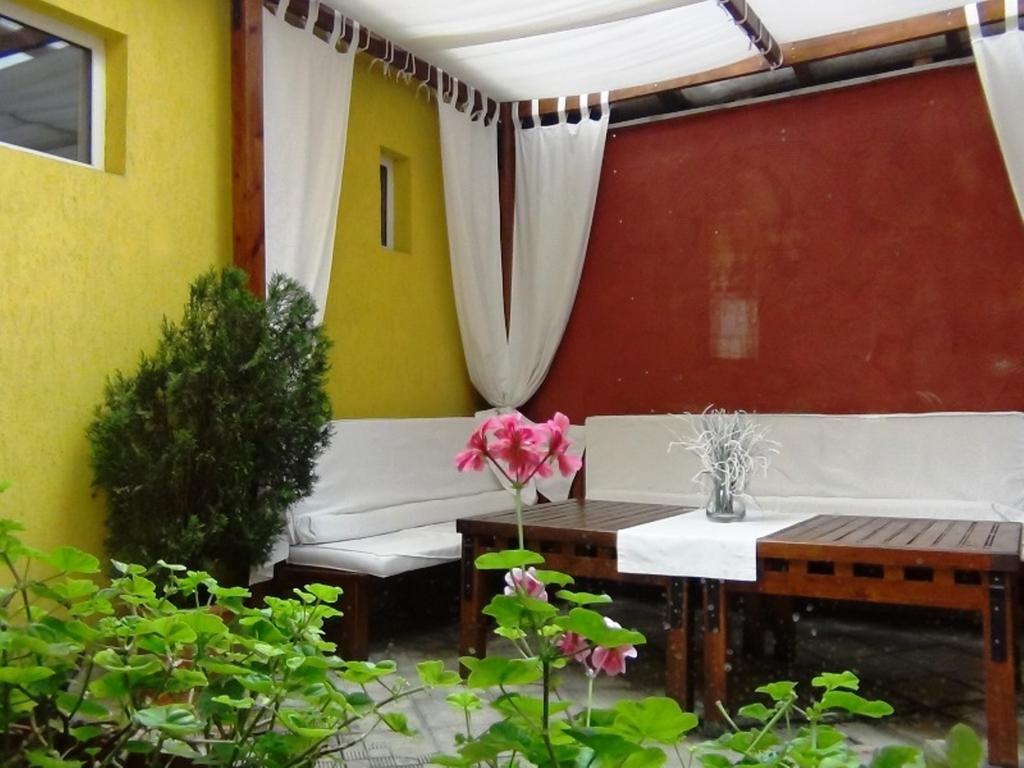 Guest House Solo Shumen Exterior photo