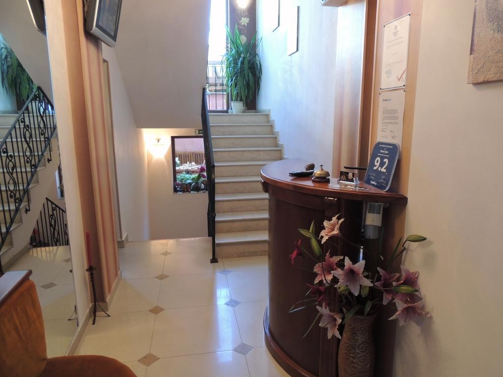 Guest House Solo Shumen Exterior photo