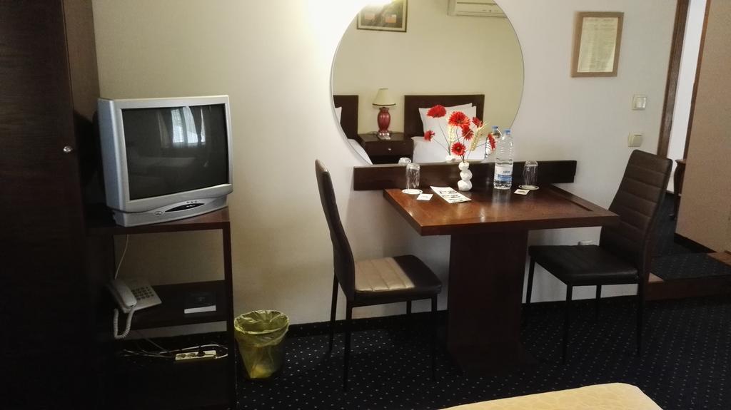 Guest House Solo Shumen Exterior photo