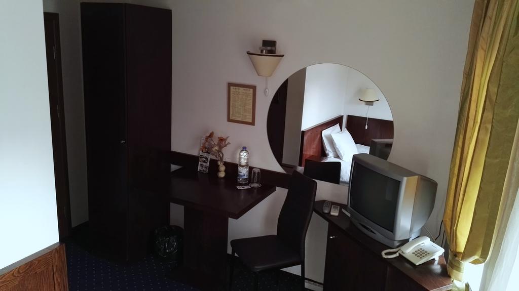 Guest House Solo Shumen Exterior photo