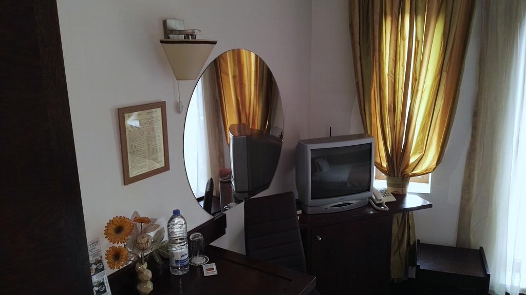 Guest House Solo Shumen Exterior photo