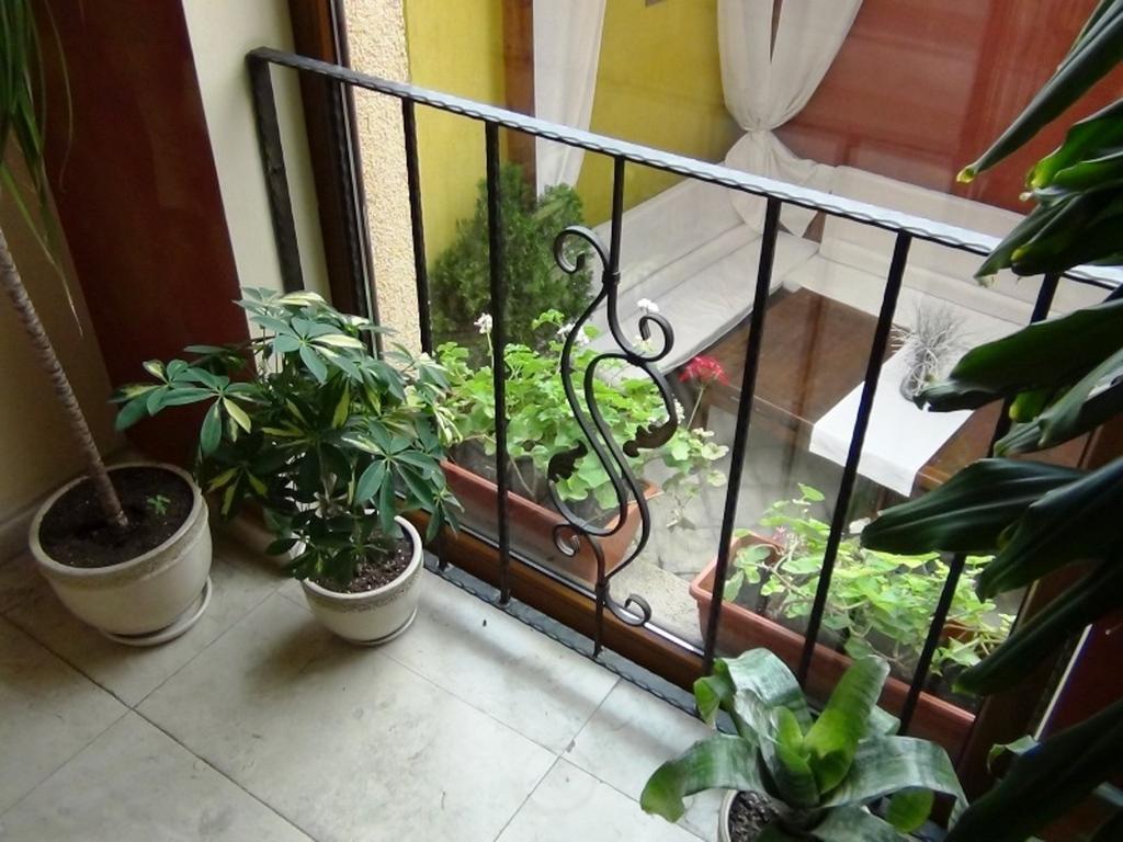 Guest House Solo Shumen Exterior photo